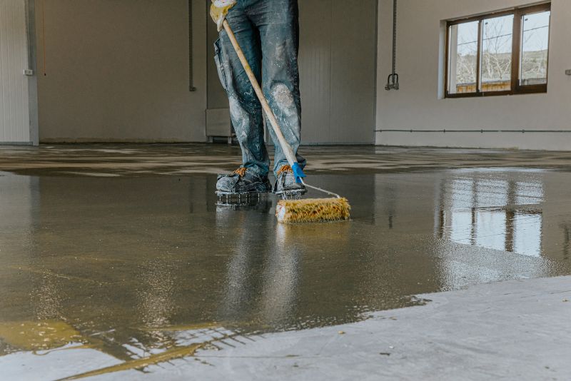 smoothing clear self levelling epoxy coating